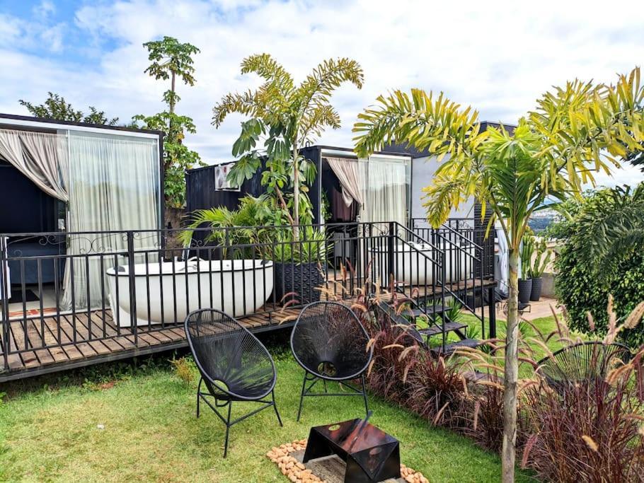 Tiny House Paraiso Minicasas Com Hidromassagem Пузу Алегре Екстериор снимка