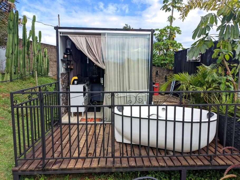 Tiny House Paraiso Minicasas Com Hidromassagem Пузу Алегре Екстериор снимка